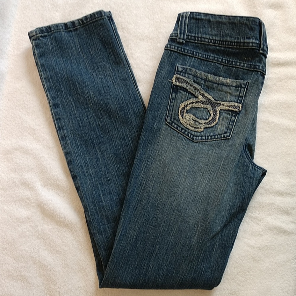 So Jeans